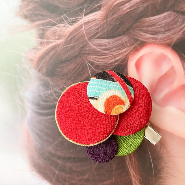 Retro pop hair ornament